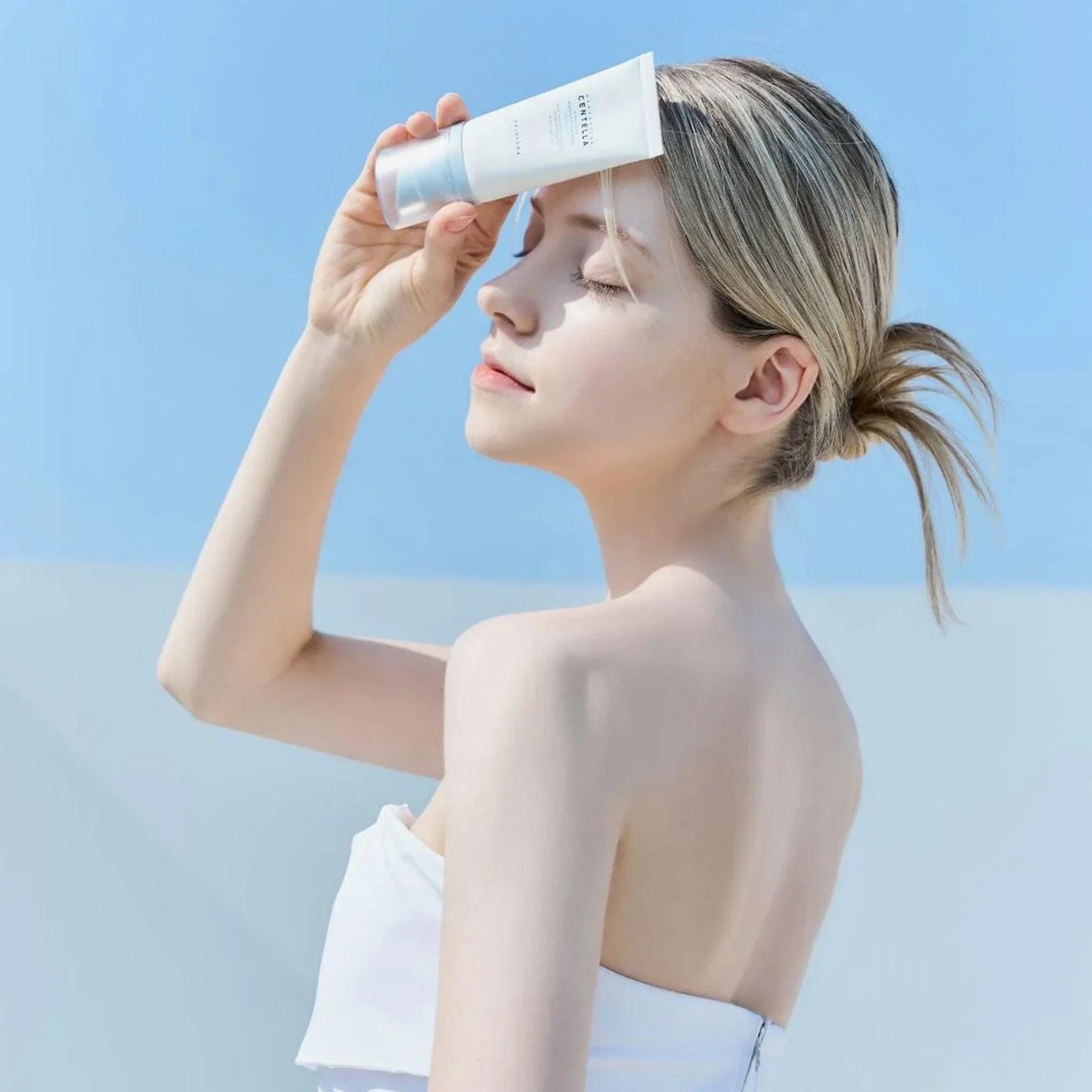 Madagascar Centella Hyalu-Cica Water-Fit Sun Serum SPF50+ PA++++