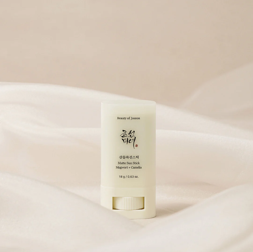 MATTE SUN STICK : MUGWORT + CAMELIA 18G
