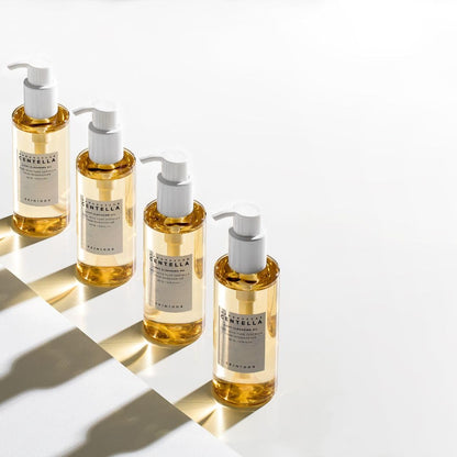 MADAGASCAR CENTELLA LIGHT CLEANSING OIL 30ML