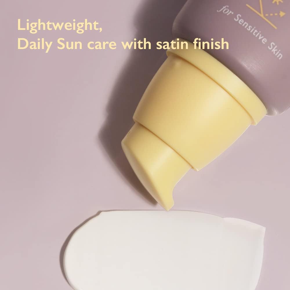 BLACK RICE PURE MINERAL RELIEF DAILY SUNSCREEN SPF50+/PA++++ 50ML