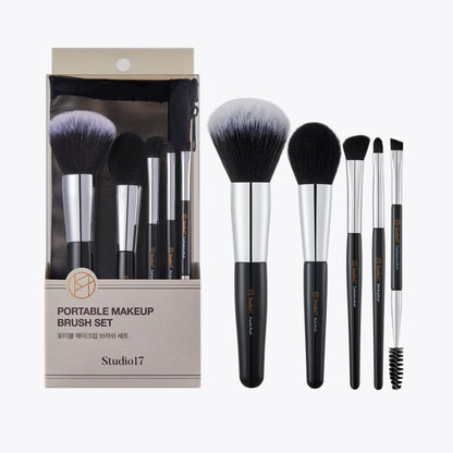 Portable makeup brush set